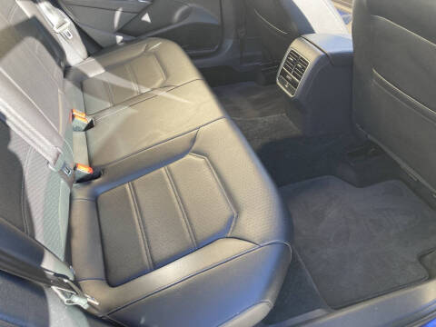 2017 Volkswagen Passat 1.8T SE