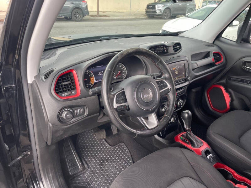 2016 Jeep Renegade Trailhawk