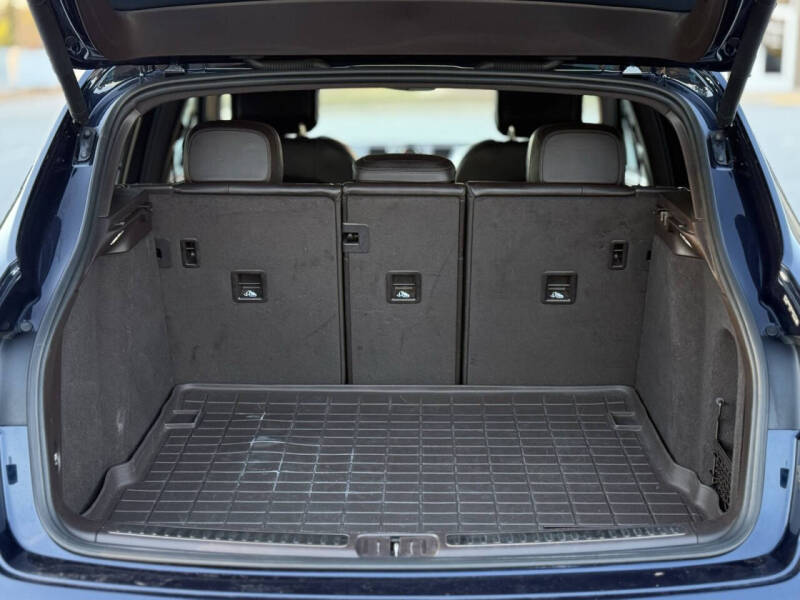 2019 Porsche Macan S