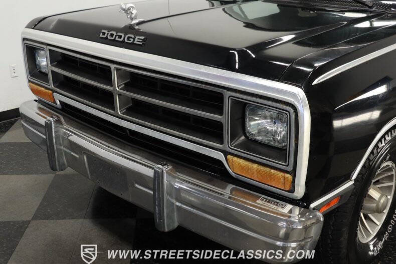 1986 Dodge Ramcharger 150