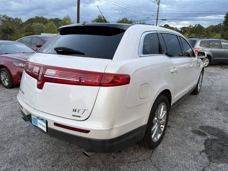 2011 Lincoln MKT EcoBoost