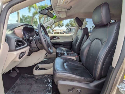 2018 Chrysler Pacifica Touring L