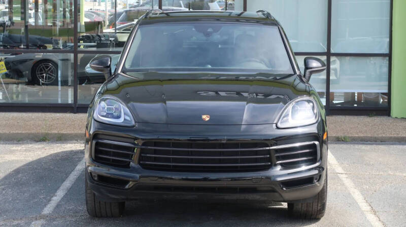 2023 Porsche Cayenne Platinum Edition