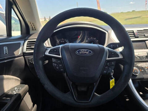 2013 Ford Fusion S