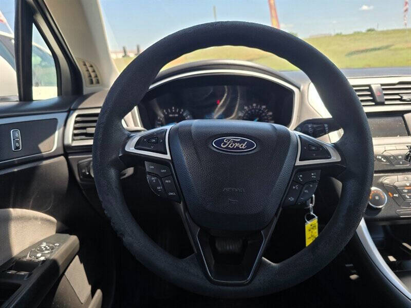 2013 Ford Fusion S