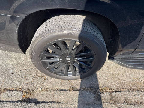 2023 Cadillac Escalade ESV Premium Luxury