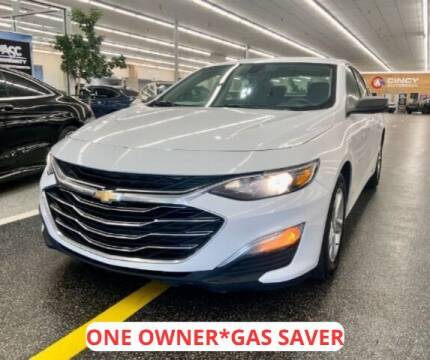 2019 Chevrolet Malibu for sale at Dixie Imports in Fairfield OH