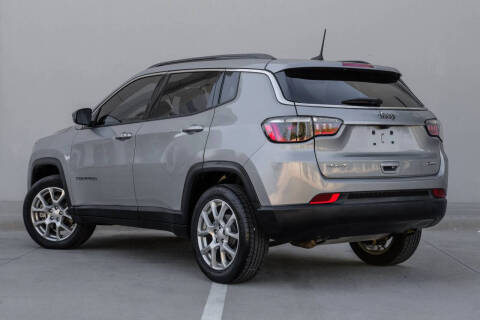 2023 Jeep Compass Latitude Lux