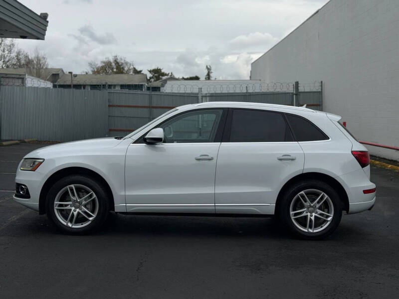 2016 Audi Q5 2.0T quattro Premium Plus