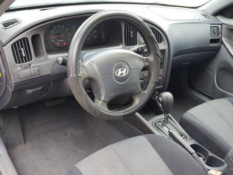2005 Hyundai Elantra GLS
