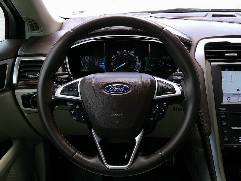 2017 Ford Fusion Platinum