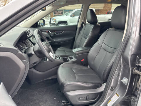 2017 Nissan Rogue SL