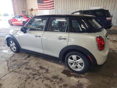 2016 MINI Hardtop 4 Door Cooper