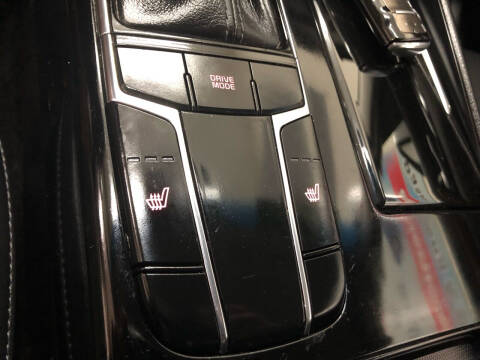 2017 Kia Cadenza Premium