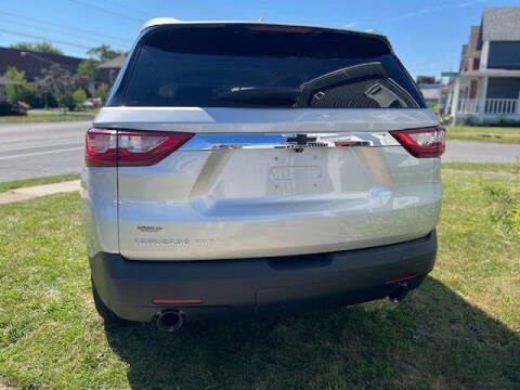 2020 Chevrolet Traverse LS