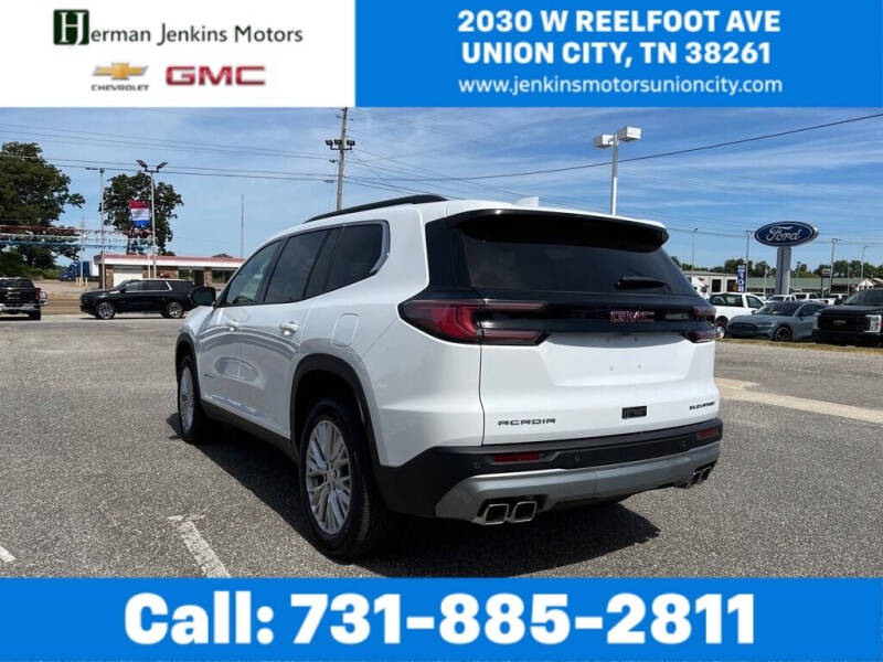 2026 GMC Acadia Elevation