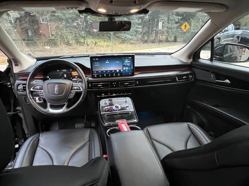 2023 Lincoln Nautilus Reserve