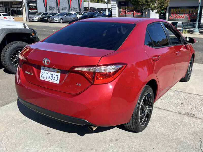 2017 Toyota Corolla LE