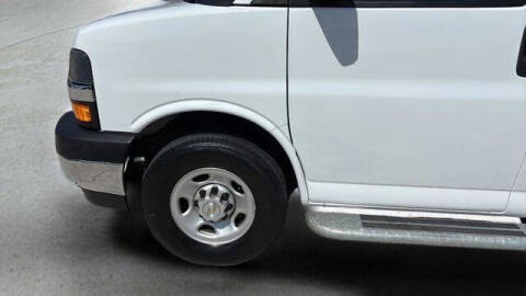 2024 Chevrolet Express 2500
