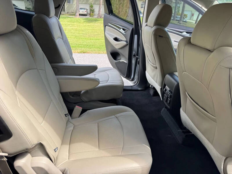 2020 Buick Enclave Essence