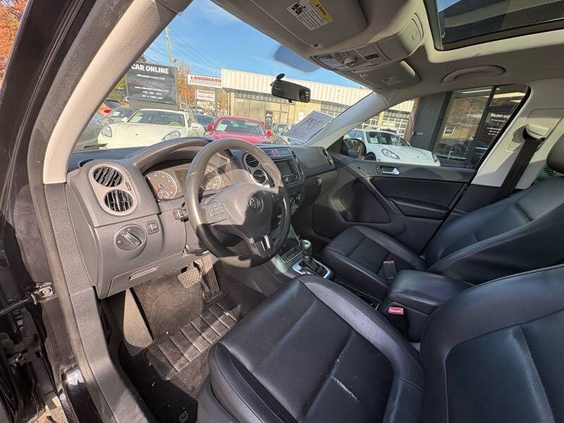 2011 Volkswagen Tiguan SEL