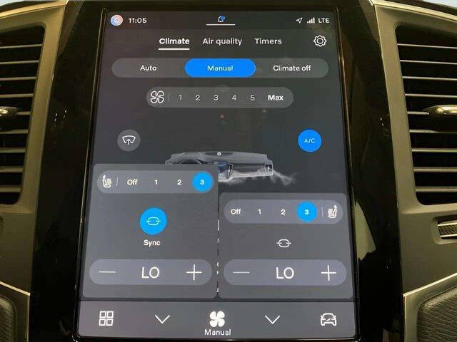 2025 Volvo XC90 B5 Core Bright Theme