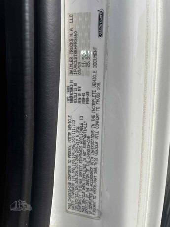 2014 Freightliner M2 106