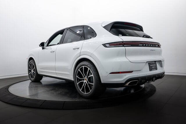 2025 Porsche Cayenne