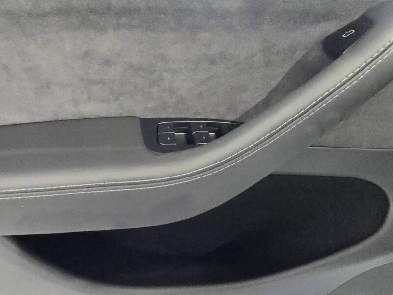 2026 Tesla Model Y Long Range