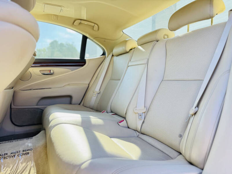2013 Lexus LS 460