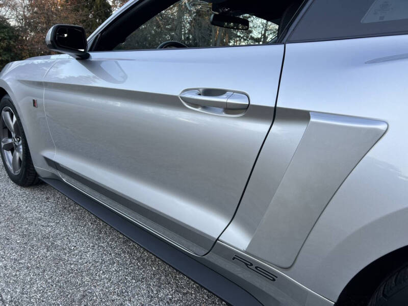 2015 Ford Mustang V6