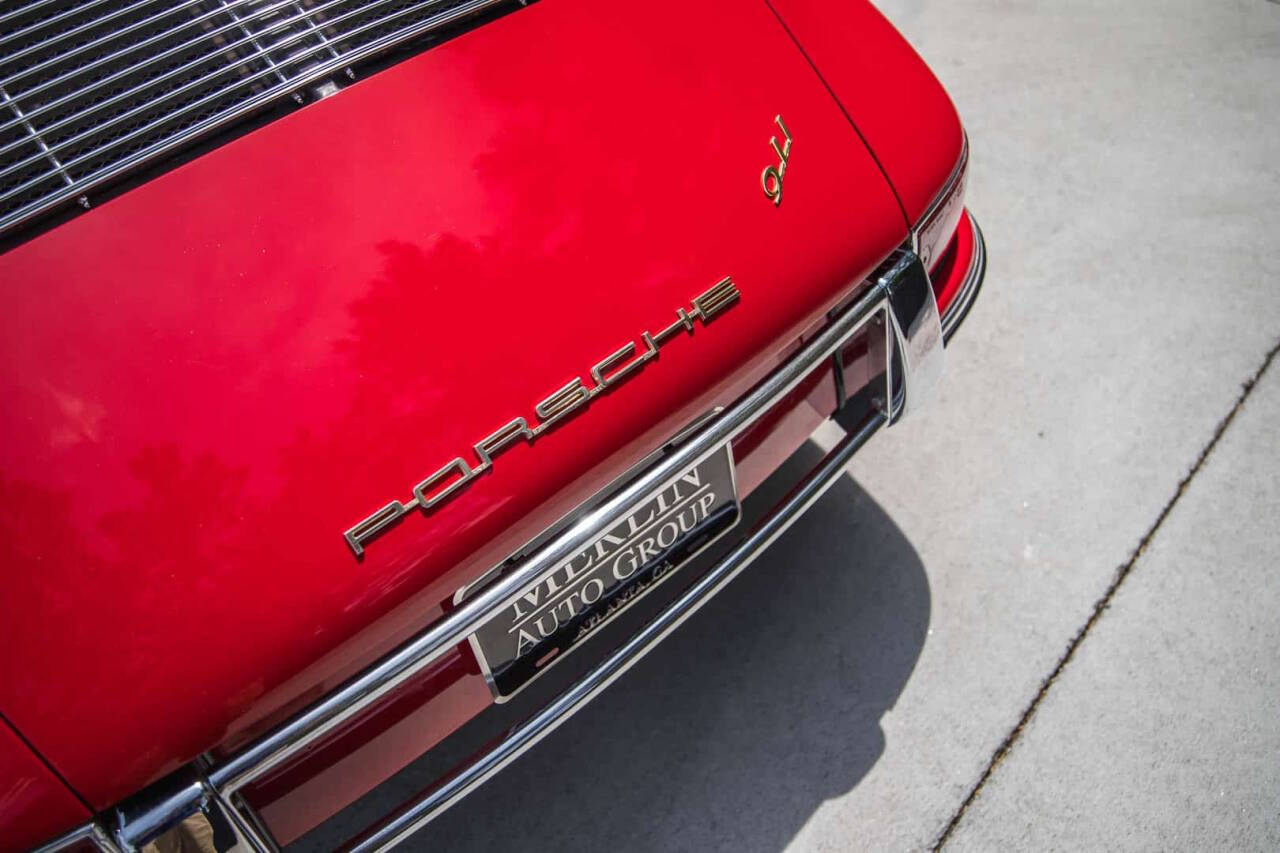 1966 Porsche 911 14