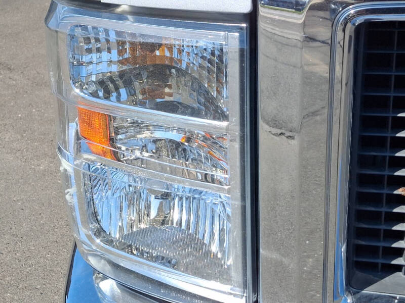 2013 Ford E-Series E-150 XLT