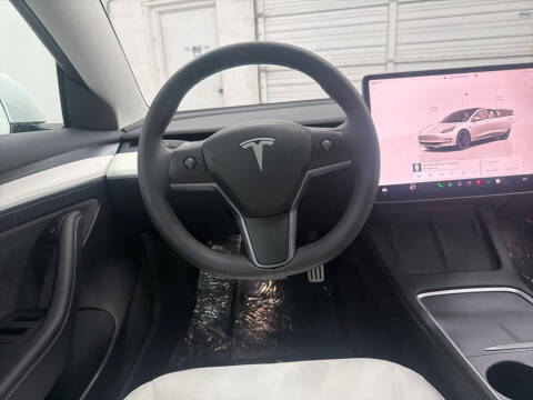 2023 Tesla Model 3 Performance