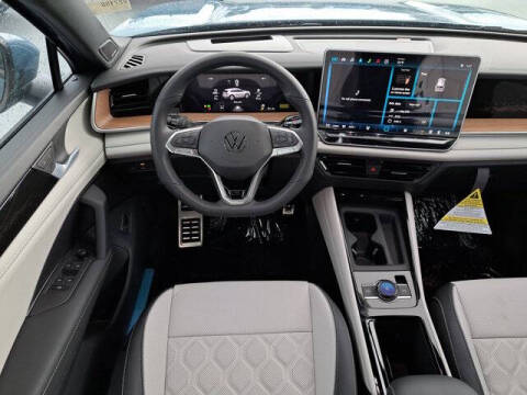 2026 Volkswagen Tiguan SEL R-Line Turbo 4Motion