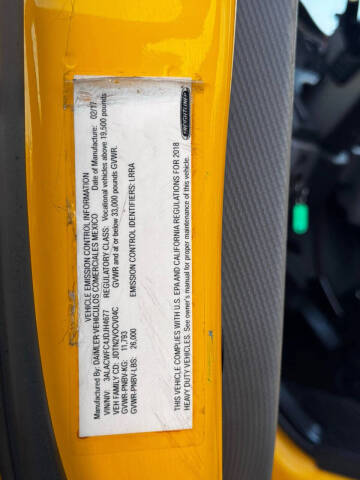 2018 Freightliner M2 106