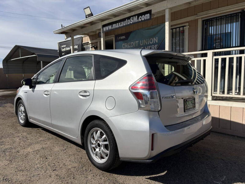 2015 Toyota Prius v