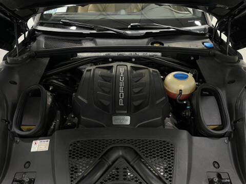 2017 Porsche Macan S