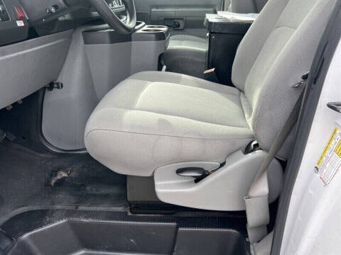 2013 Ford E-Series E-150