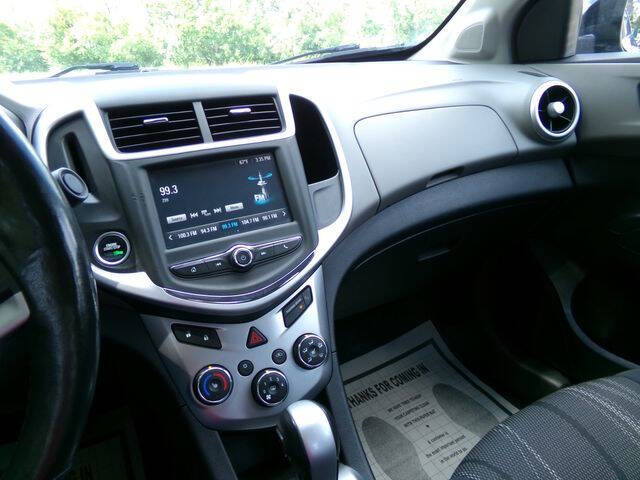 2017 Chevrolet Sonic LT Auto
