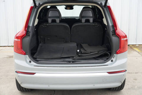 2024 Volvo XC90 Recharge T8 Ultimate Bright Theme 7P
