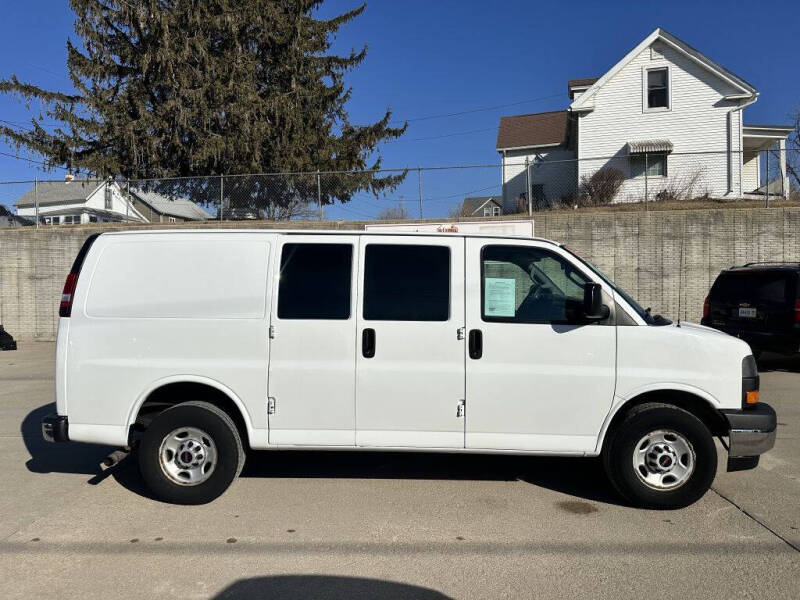 2019 GMC Savana 2500