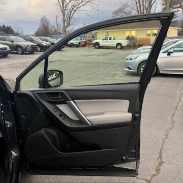 2016 Subaru Forester 2.5i