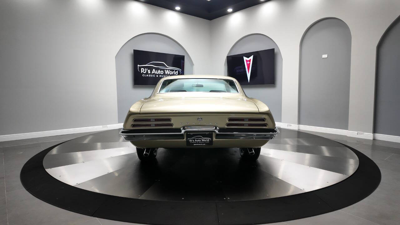 1969 Pontiac Firebird 21