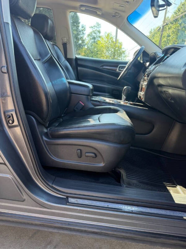2015 Nissan Pathfinder Platinum