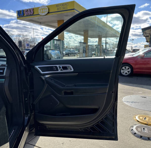 2014 Ford Explorer Sport