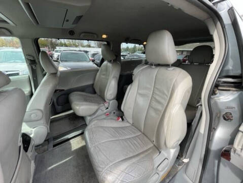 2013 Toyota Sienna