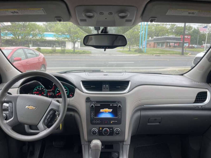 2014 Chevrolet Traverse LS