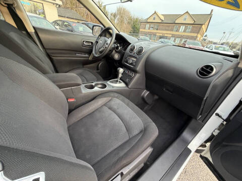 2012 Nissan Rogue S