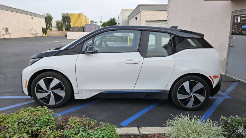 2018 BMW i3 Base photo 2